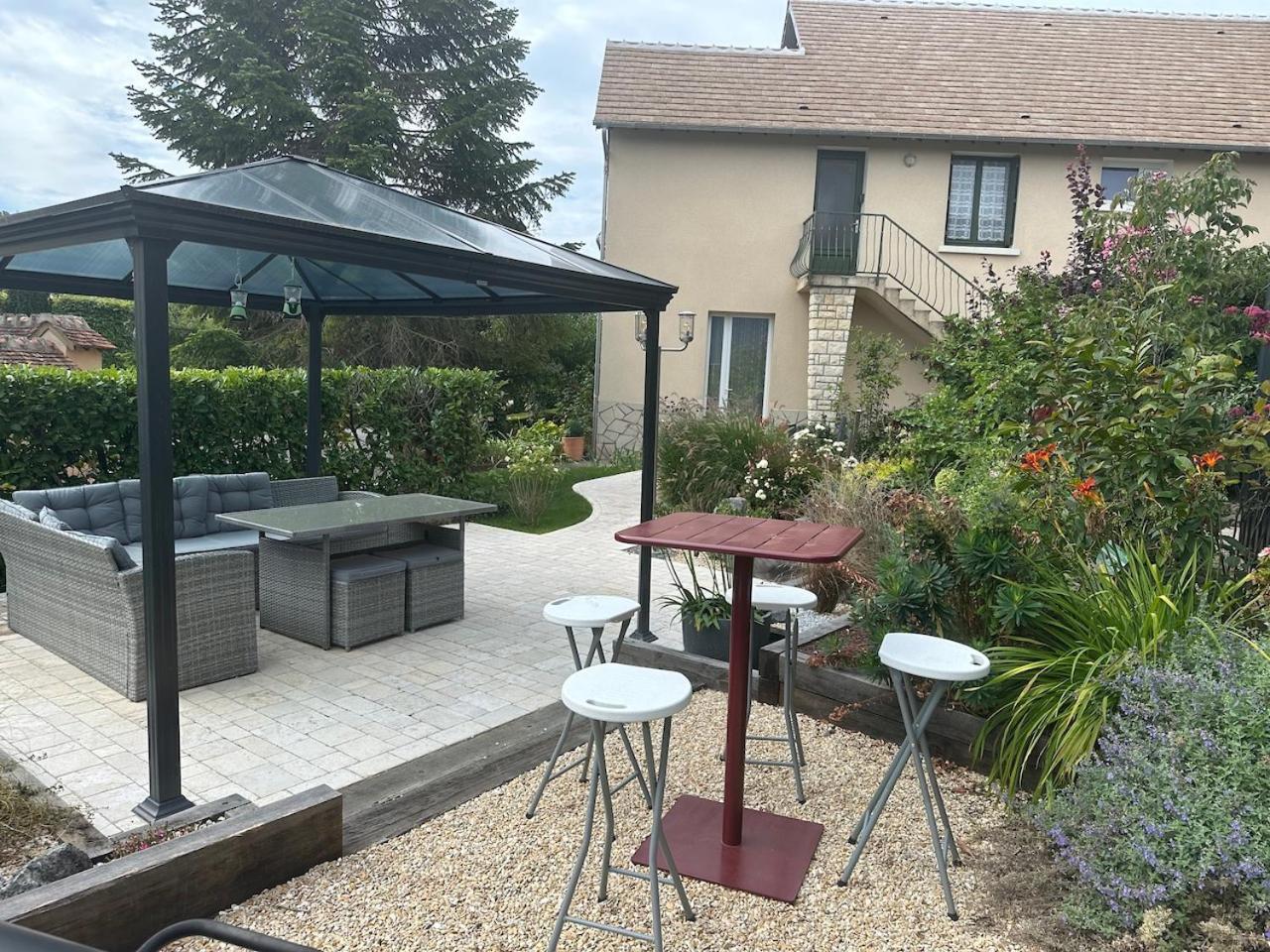 "La Veranda" Gite Verdigny Екстериор снимка
